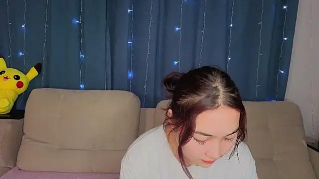 ColettaMejias online show from 12-18-25, 08:12