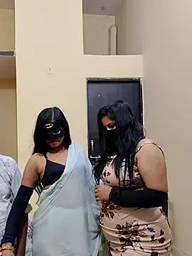 Snapshot of Hot_modal chatting on 11-25-25, 05:46 Hot modal online show from 11-25-25, 05:46