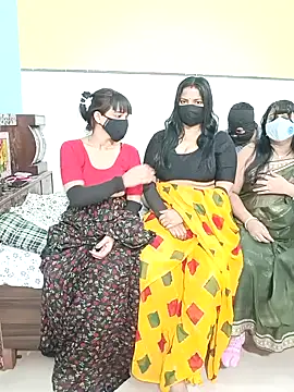 Snapshot of Hot_modal chatting on 11-15-25, 05:17 Hot modal online show from 11-15-25, 05:17