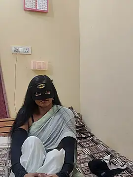 Snapshot of Hot_modal chatting on 11-27-25, 04:51 Hot modal online show from 11-27-25, 04:51