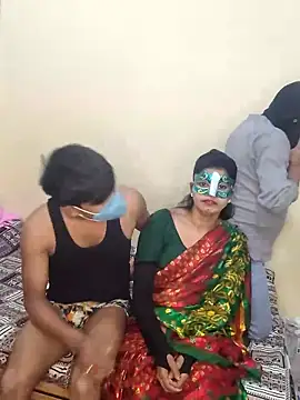 Snapshot of Hot_modal chatting on 02-05-26, 04:47 Hot modal online show from 02-05-26, 04:47