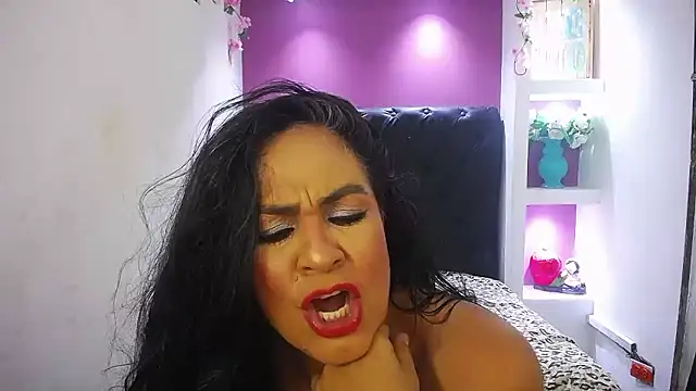 FunnyMatureXxX online show from 01-07-26, 09:42