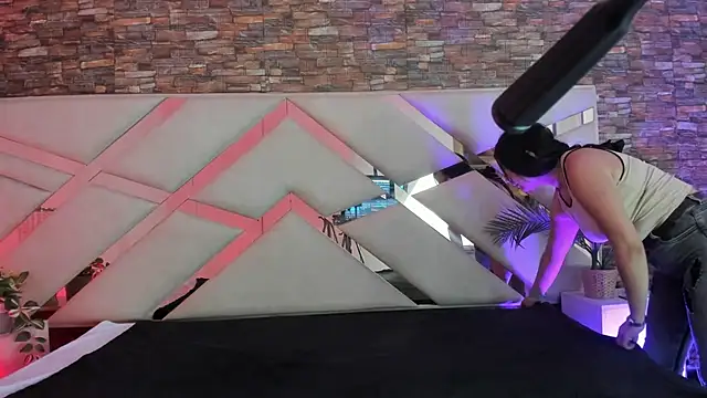 Valery Brand online show from 01-13-26, 12:20