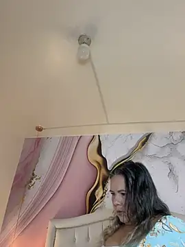 Snapshot of Lucy_Milf_474 chatting on 05-08-26, 11:58 Lucy Milf 474 online show from 05-08-26, 11:58