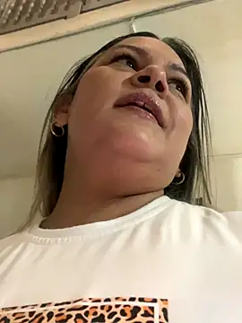 Lucy Milf 474 online show from 09-10-25, 11:53