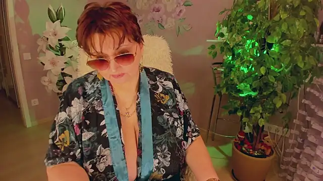 rebekkacharm online show from 09-27-25, 05:19