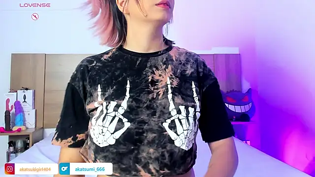 Snapshot of Akatsumi_ chatting on 09-18-25, 08:56 Akatsumi  online show from 09-18-25, 08:56