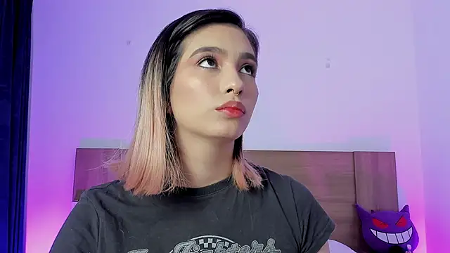 Akatsumi  online show from 11-08-25, 09:07