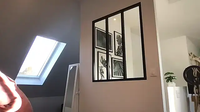 AmyStone   online show from 02-16-26, 08:35