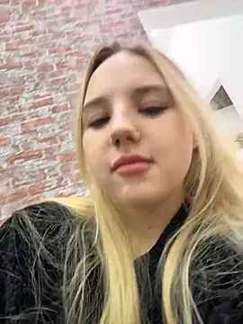 Sky Cutie online show from 01-11-26, 04:19