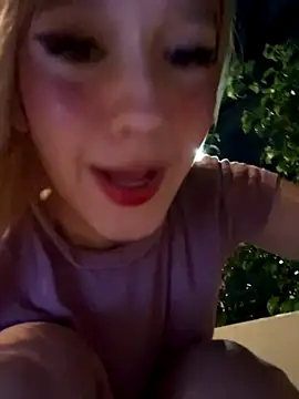 SweetBunnyGF online show from 10-29-25, 11:36