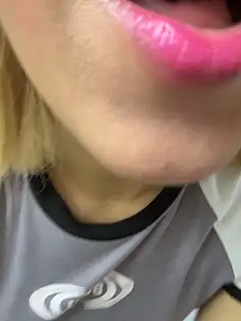 SweetBunnyGF online show from 02-04-26, 07:31