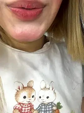 SweetBunnyGF online show from 01-13-26, 10:35