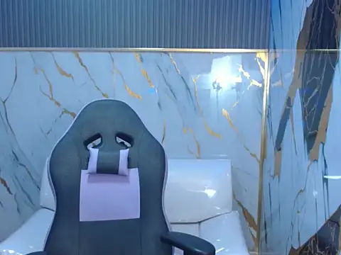 lilith sexy19 online show from 02-13-26, 04:56