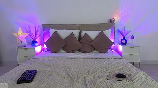 Jules night online show from 11-14-25, 10:02