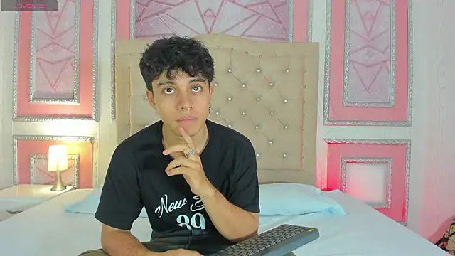 Snapshot of Dani_rivass chatting on 02-05-26, 11:39 Dani rivass online show from 02-05-26, 11:39