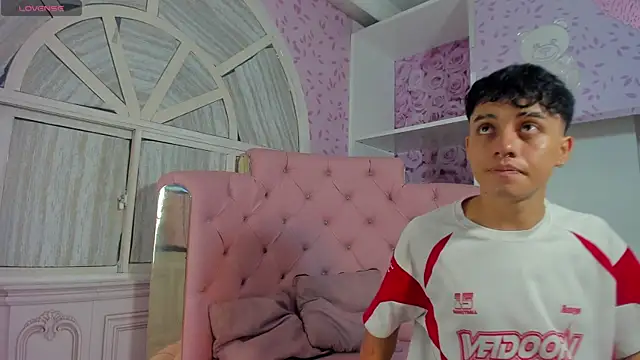 Dani rivass online show from 11-13-25, 10:52