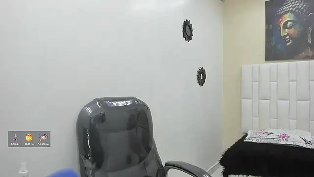 venus cortez online show from 11-09-25, 06:01