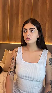 Snapshot of AliceRitter chatting on 11-24-25, 05:24 AliceRitter online show from 11-24-25, 05:24