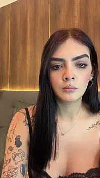 Snapshot of AliceRitter chatting on 10-19-25, 06:43 AliceRitter online show from 10-19-25, 06:43