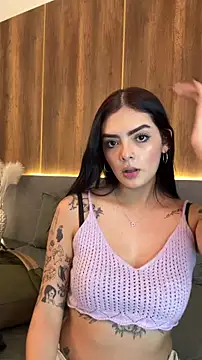 Snapshot of AliceRitter chatting on 10-15-25, 06:49 AliceRitter online show from 10-15-25, 06:49