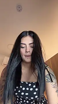 Snapshot of AliceRitter chatting on 11-08-25, 08:12 AliceRitter online show from 11-08-25, 08:12