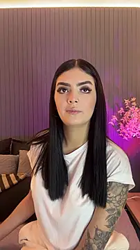 Snapshot of AliceRitter chatting on 01-15-26, 05:05 AliceRitter online show from 01-15-26, 05:05