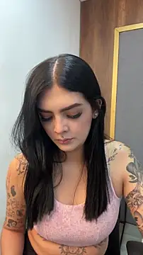 Snapshot of AliceRitter chatting on 02-12-26, 10:53 AliceRitter online show from 02-12-26, 10:53