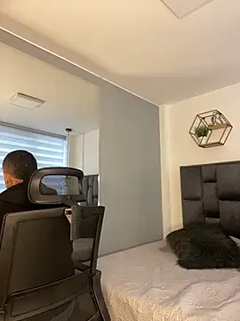 Snapshot of ALEXXX_KING chatting on 10-08-25, 12:50 ALEXXX KING online show from 10-08-25, 12:50