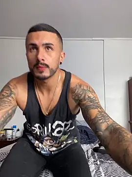 Snapshot of ALEXXX_KING chatting on 10-02-25, 03:26 ALEXXX KING online show from 10-02-25, 03:26