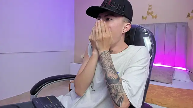 Nascary Fox online show from 02-01-26, 03:10