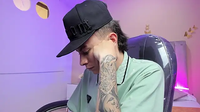 Nascary Fox online show from 01-31-26, 07:12