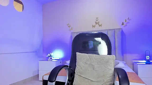 Nascary Fox online show from 04-03-26, 01:06