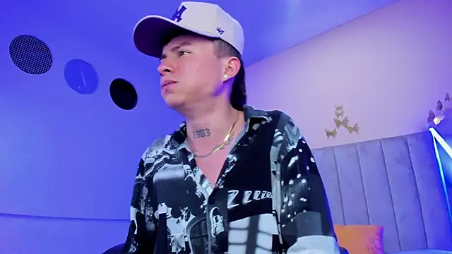 Nascary Fox online show from 12-13-25, 08:04