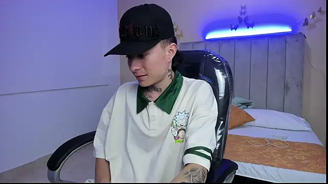 Nascary Fox online show from 02-06-26, 07:54