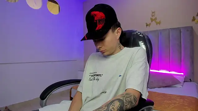 Nascary Fox online show from 02-18-26, 07:32