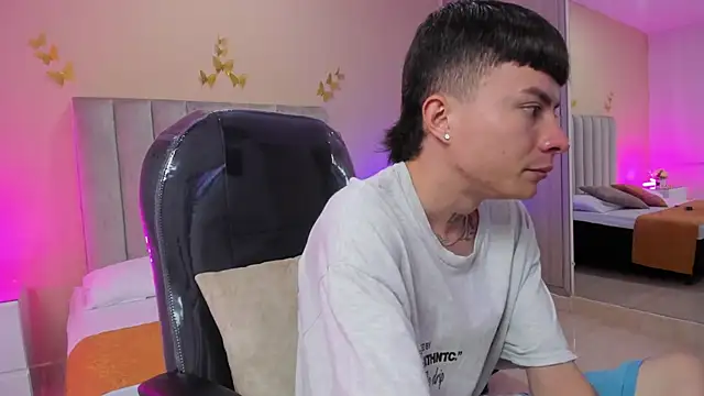 Nascary Fox online show from 01-13-26, 07:40