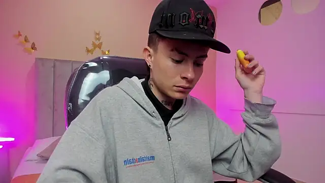 Nascary Fox online show from 03-25-26, 12:59