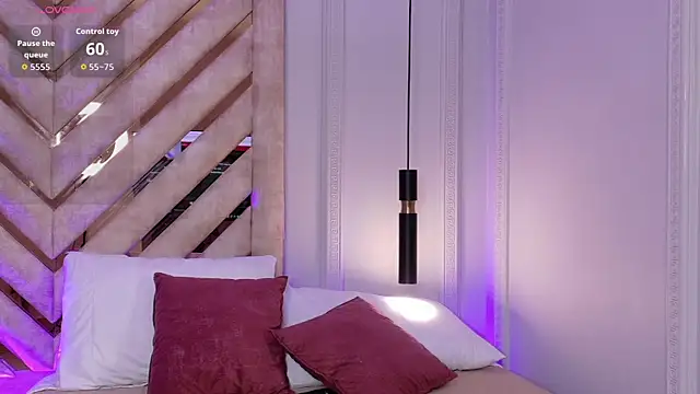 Martina-Roberts- online show from 02-06-26, 05:47