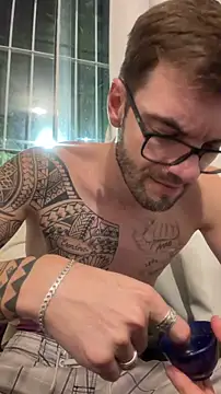 Leonsouzaof online show from 04-16-26, 01:06