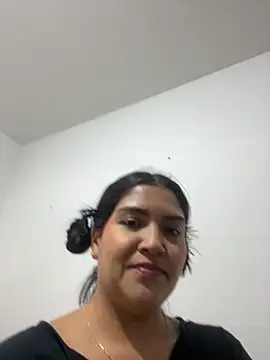 Snapshot of Lustunionn chatting on 10-22-25, 10:41 Lustunionn online show from 10-22-25, 10:41