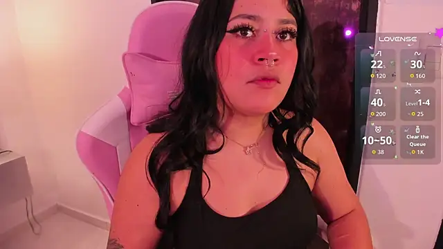 mia yeager online show from 11-01-25, 02:29