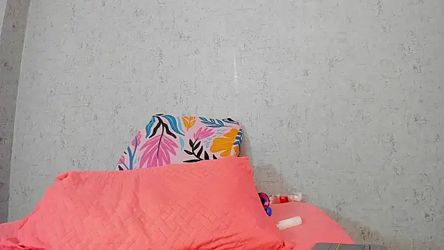 scarlett646 online show from 10-18-25, 03:08