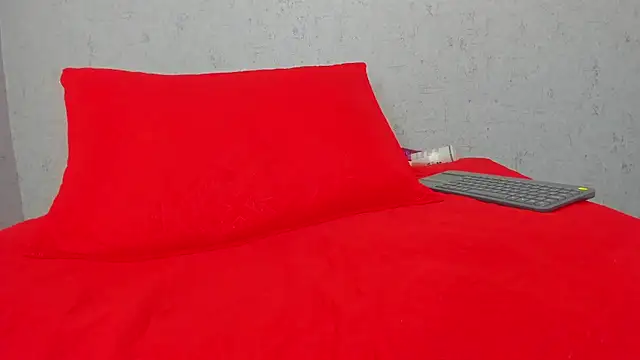 scarlett646 online show from 10-22-25, 03:06