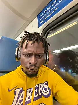 Vikehim online show from 11-09-25, 03:43