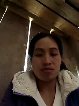 Snapshot of misa_00 chatting on 11-19-25, 05:18 misa 00 online show from 11-19-25, 05:18