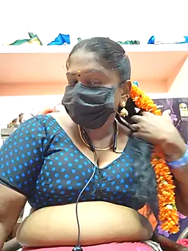 bakyasree143 online show from 10-09-25, 12:11