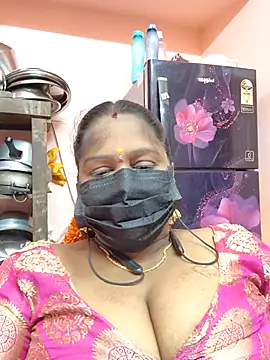 bakyasree143 online show from 09-19-25, 04:33