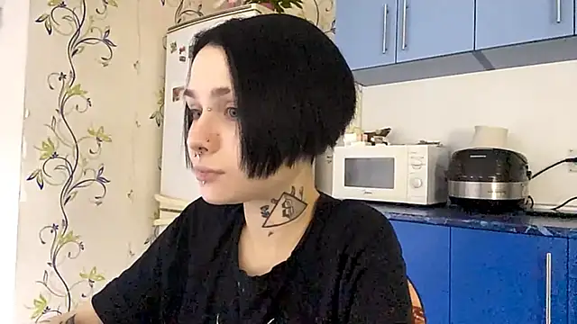 CandaceBlaze online show from 10-17-25, 08:10