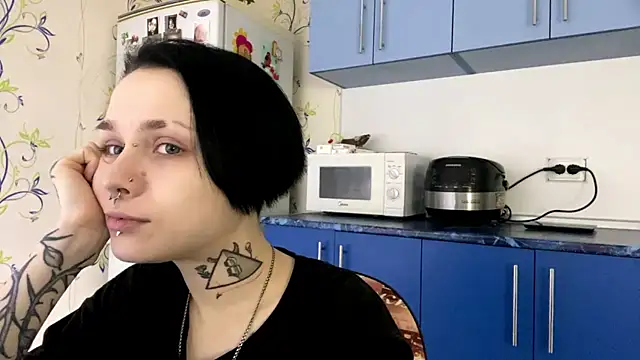 CandaceBlaze online show from 10-13-25, 08:21